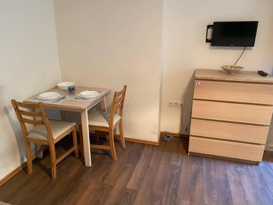 Opera Apartment 2 With Wifi & Tv Sofia Exterior photo